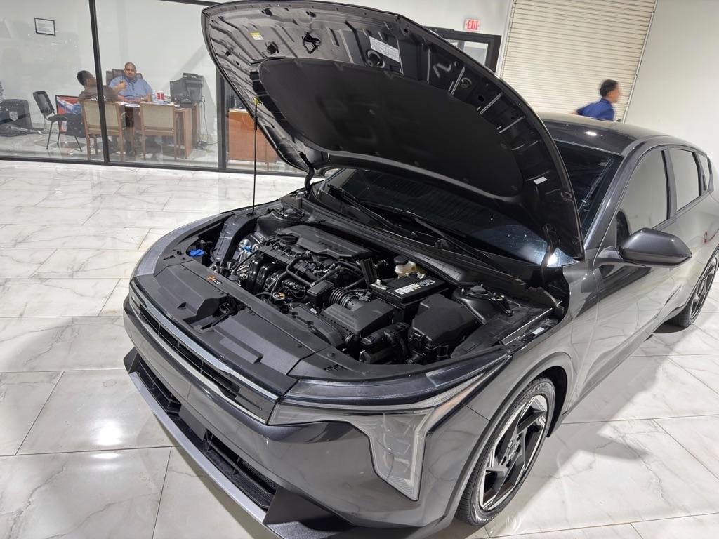 Kia K4 EX 2025