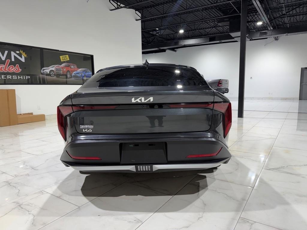 Kia K4 EX 2025