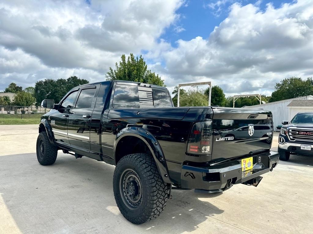 RAM 3500 Longhorn Mega Cab 4WD 2015