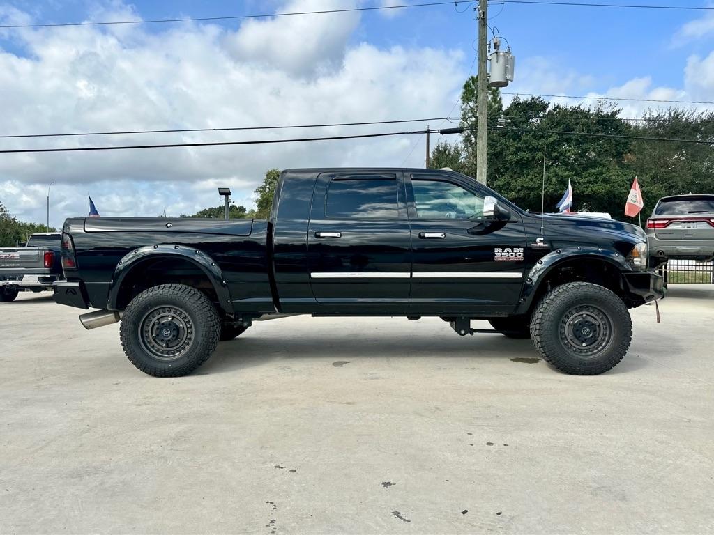 RAM 3500 Longhorn Mega Cab 4WD 2015