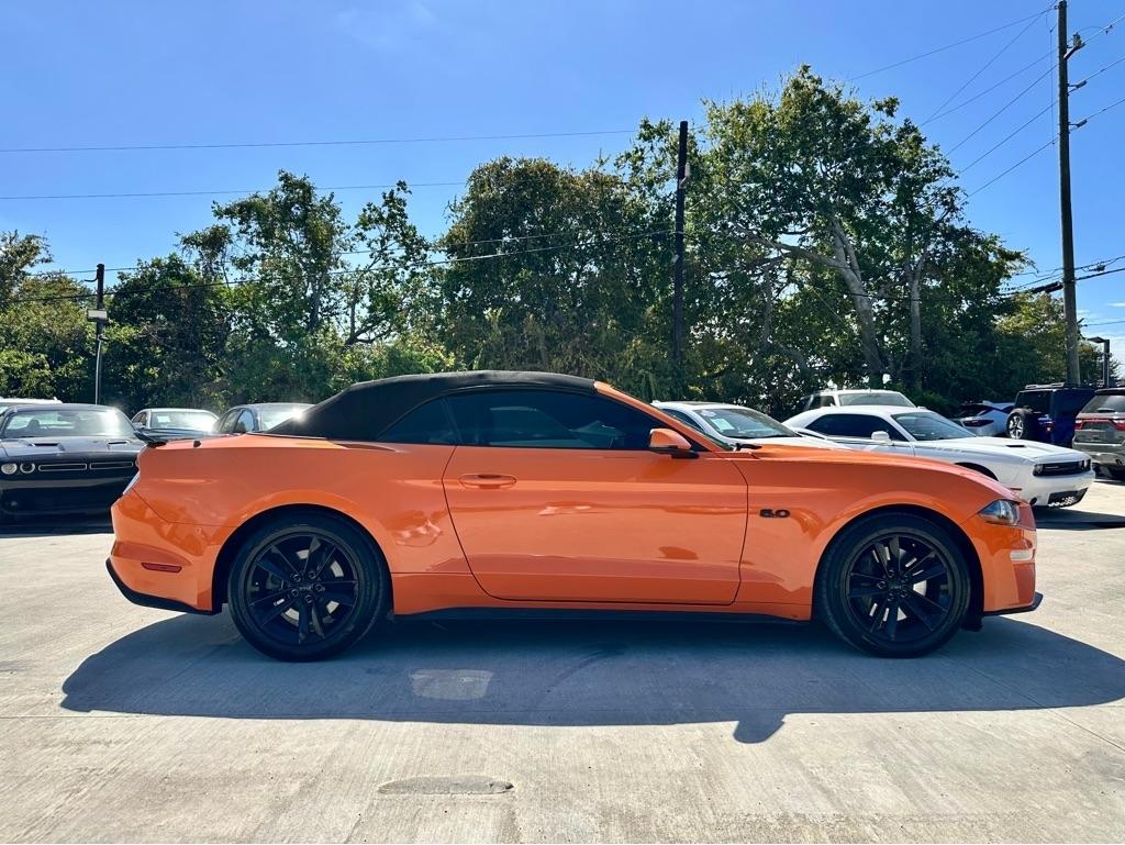 Ford Mustang GT convertible 2020