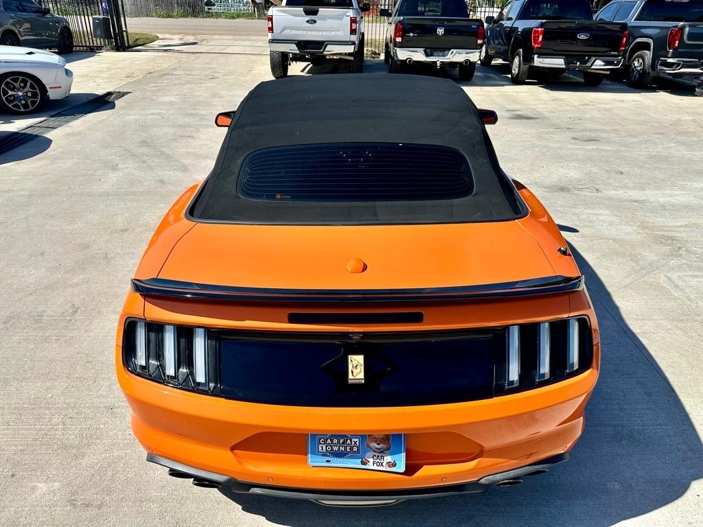 Ford Mustang GT convertible 2020