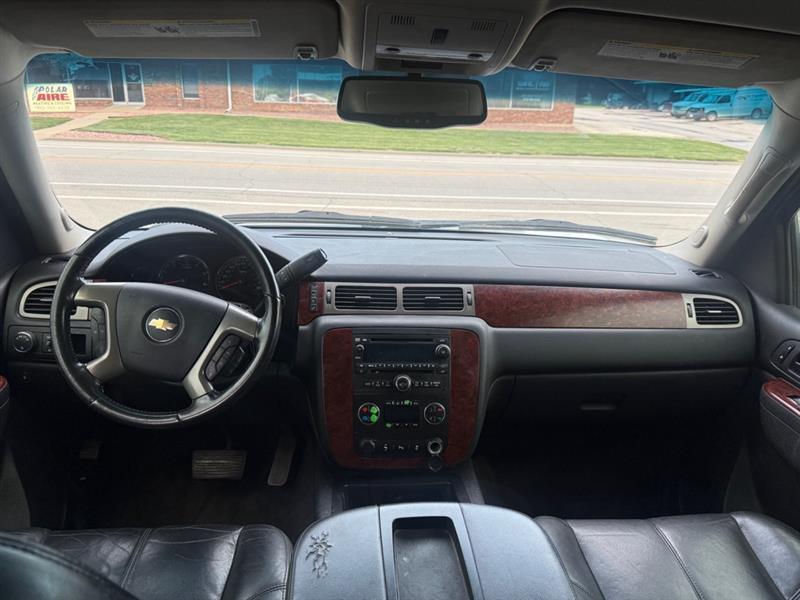 2013 Chevrolet Tahoe LT - Photo 11