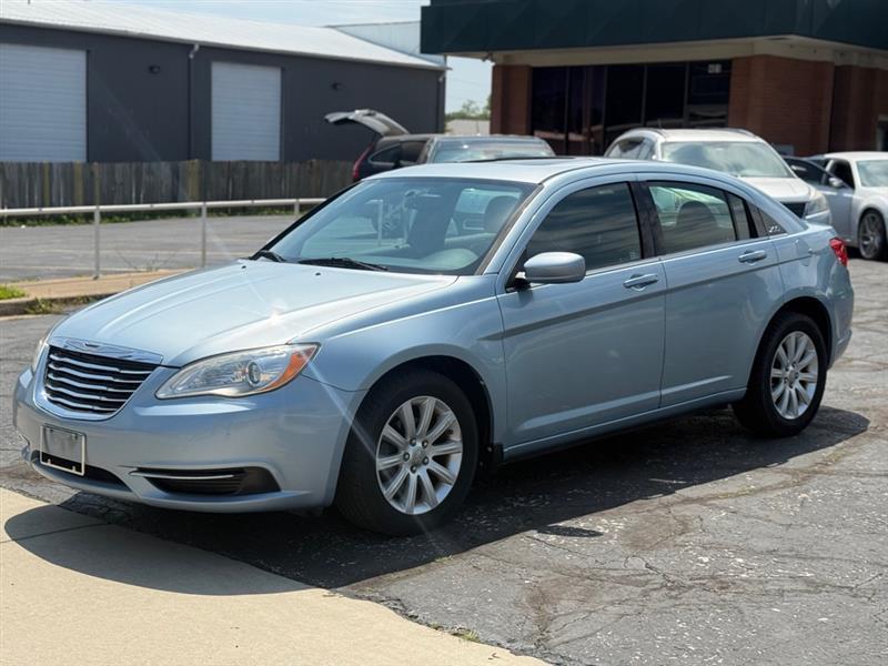 2012 Chrysler 200 Touring