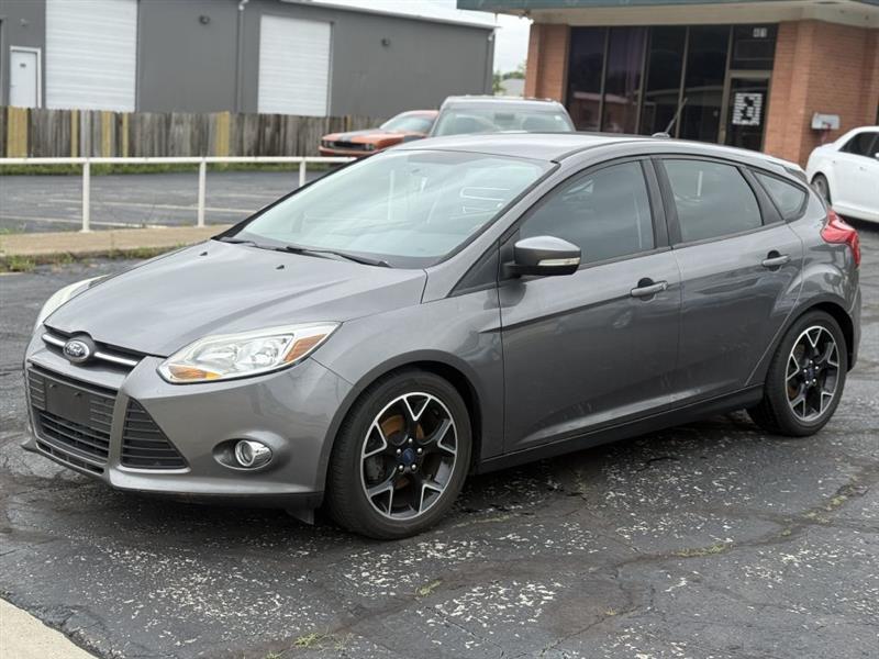 2014 Ford Focus 5 Door Hatch SE's photo