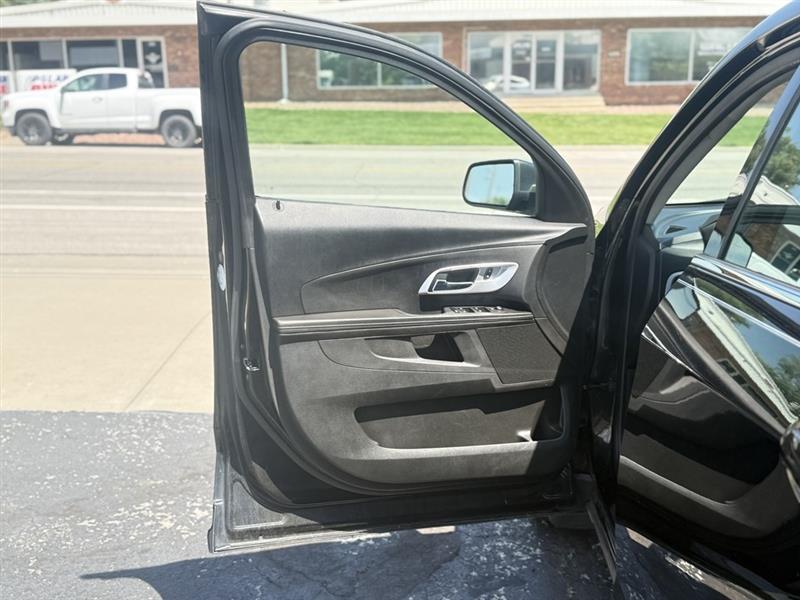 2015 Chevrolet Equinox LS - Photo 8