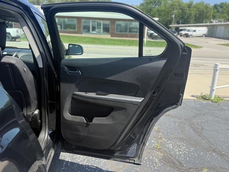 2015 Chevrolet Equinox LS - Photo 12
