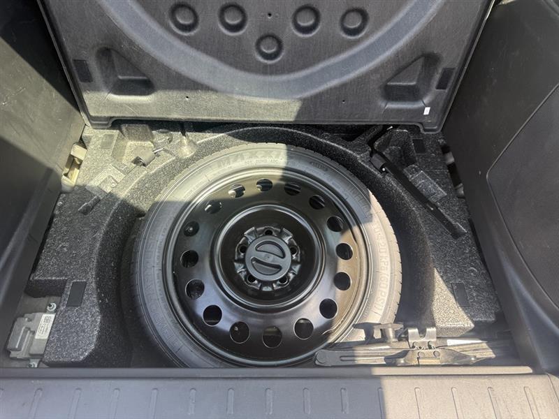 2015 Chevrolet Equinox LS - Photo 18