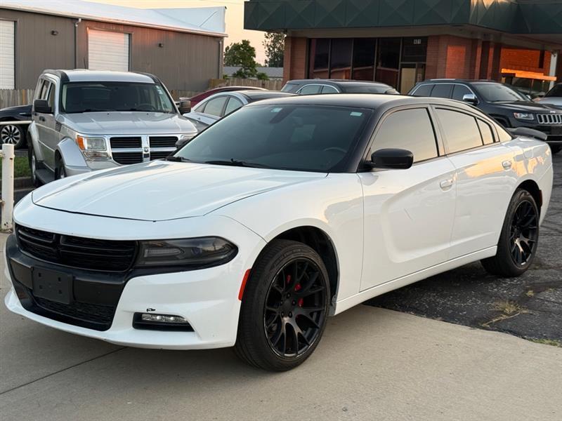 2016 Dodge Charger SXT