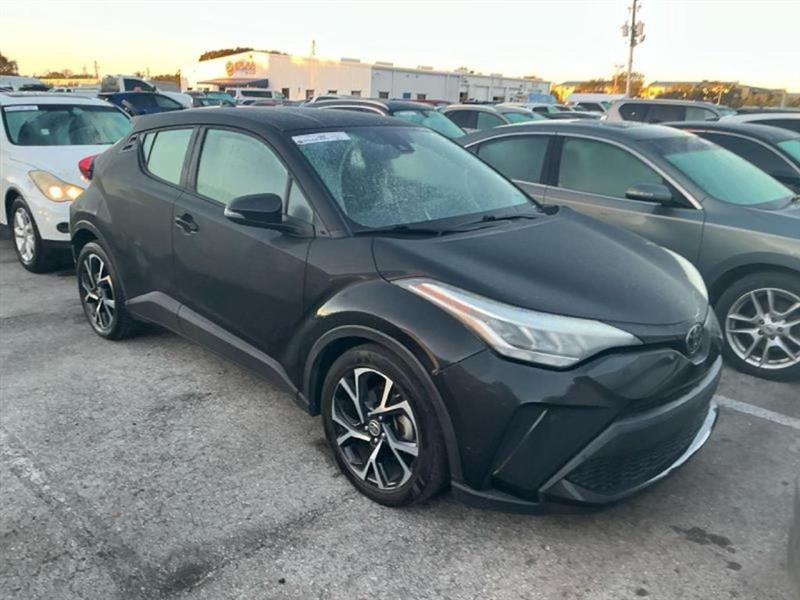 2020 Toyota C-HR XLE