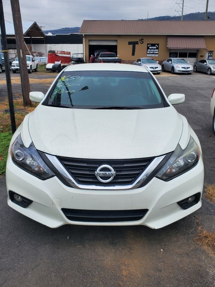 Nissan Altima 2.5 SR 2016