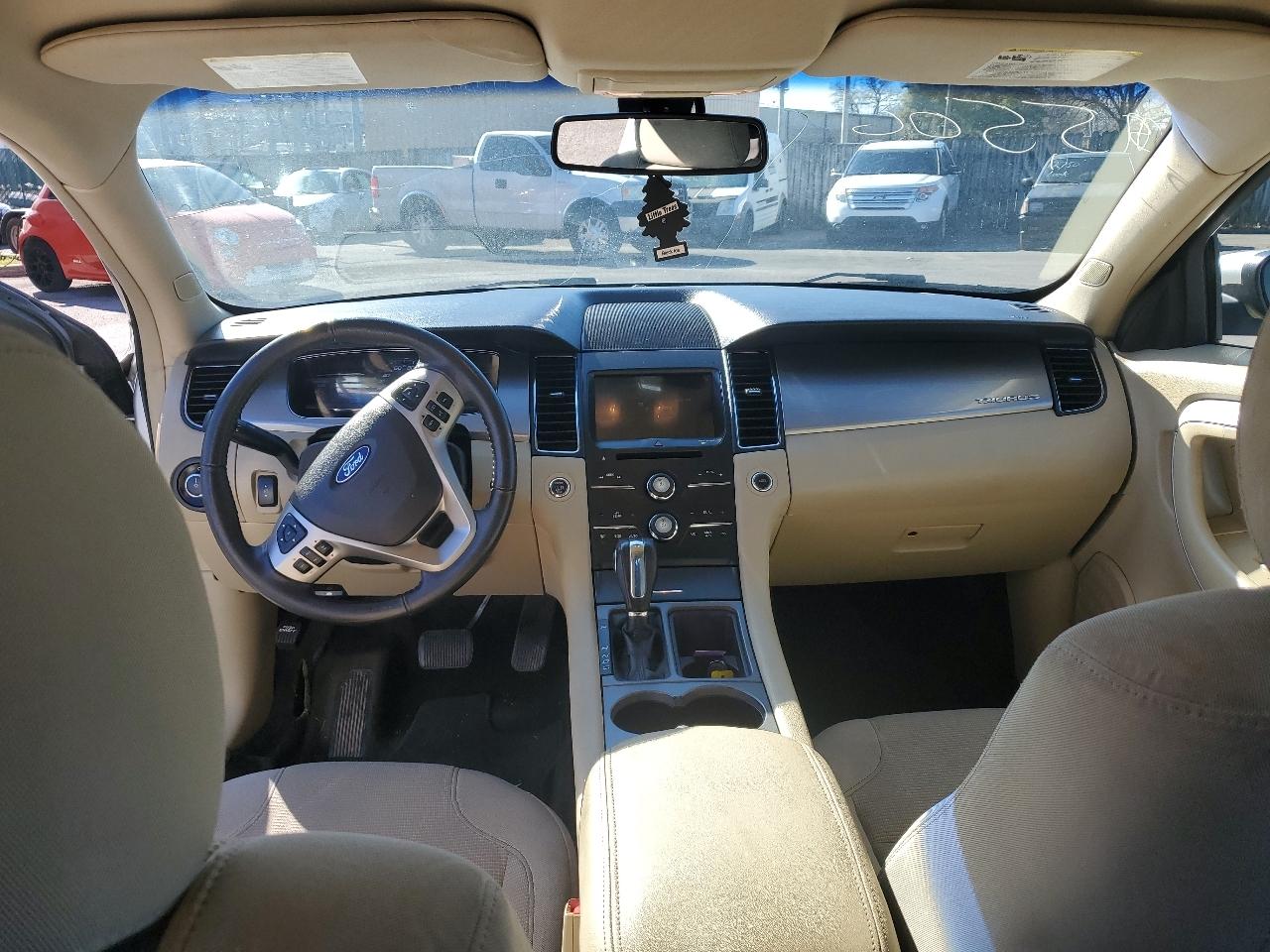 Ford Taurus SEL FWD 2018