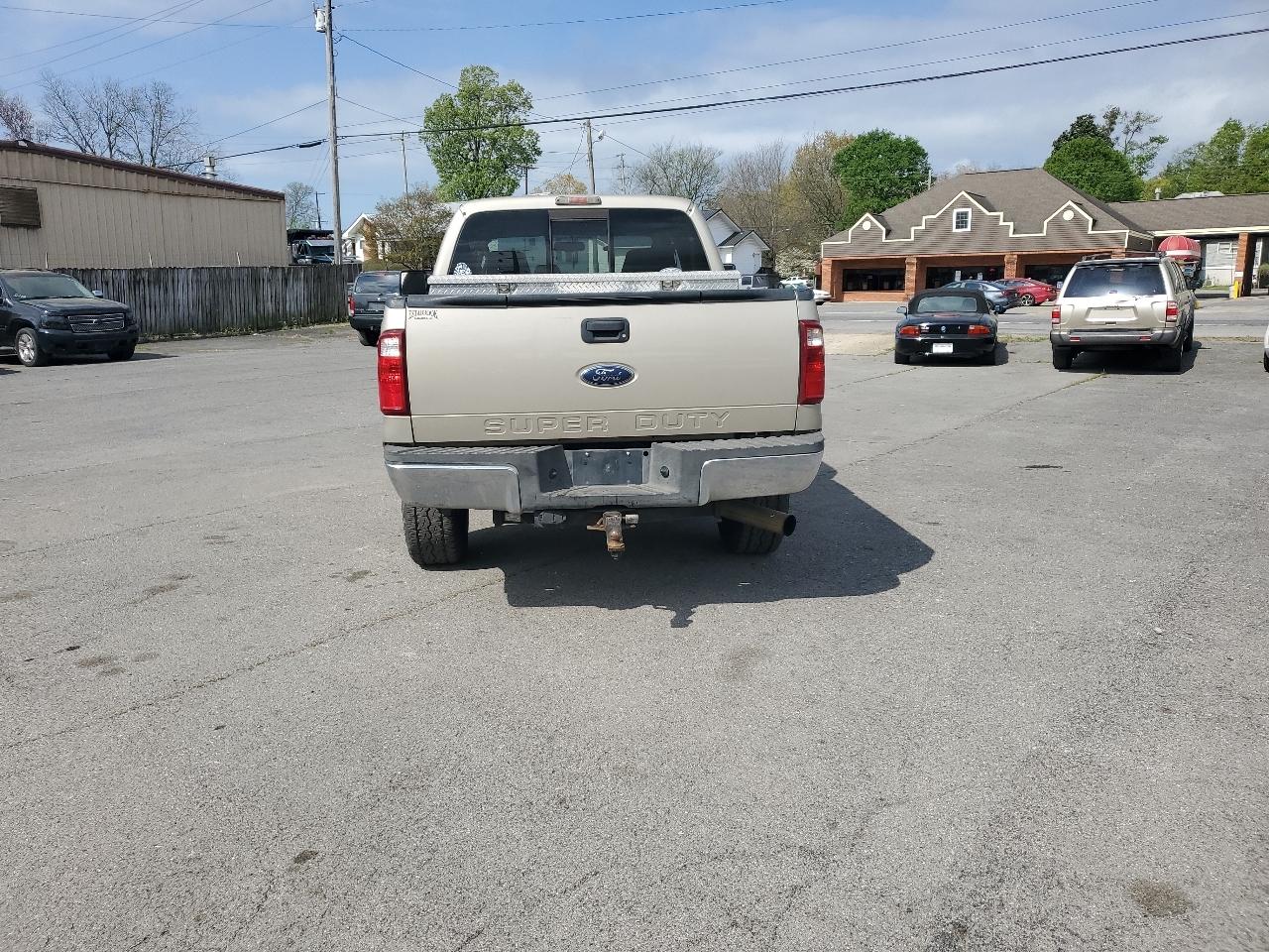 Ford F-250 SD XLT Crew Cab Long Bed 4WD 2009