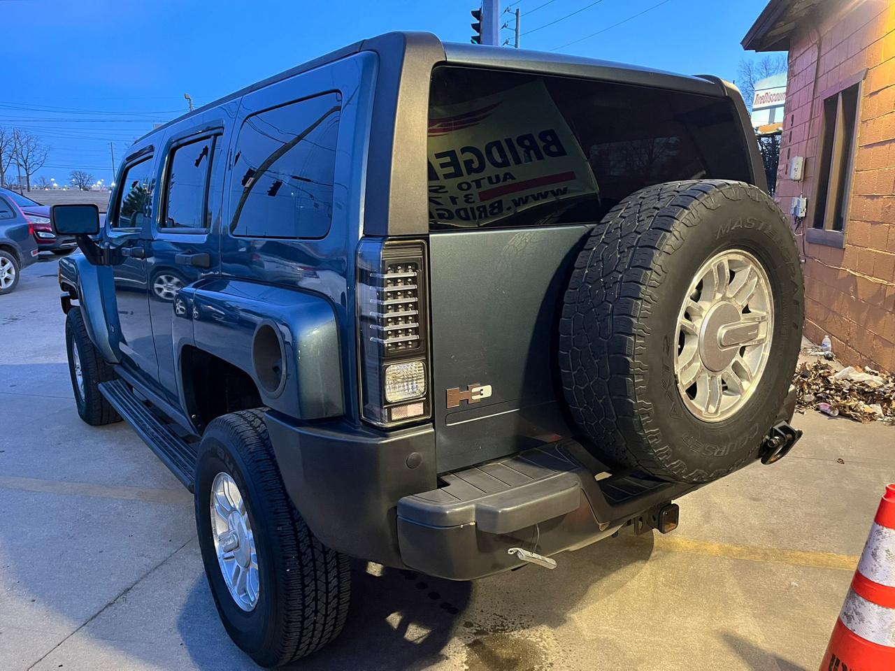 HUMMER H3 Sport Utility 2006