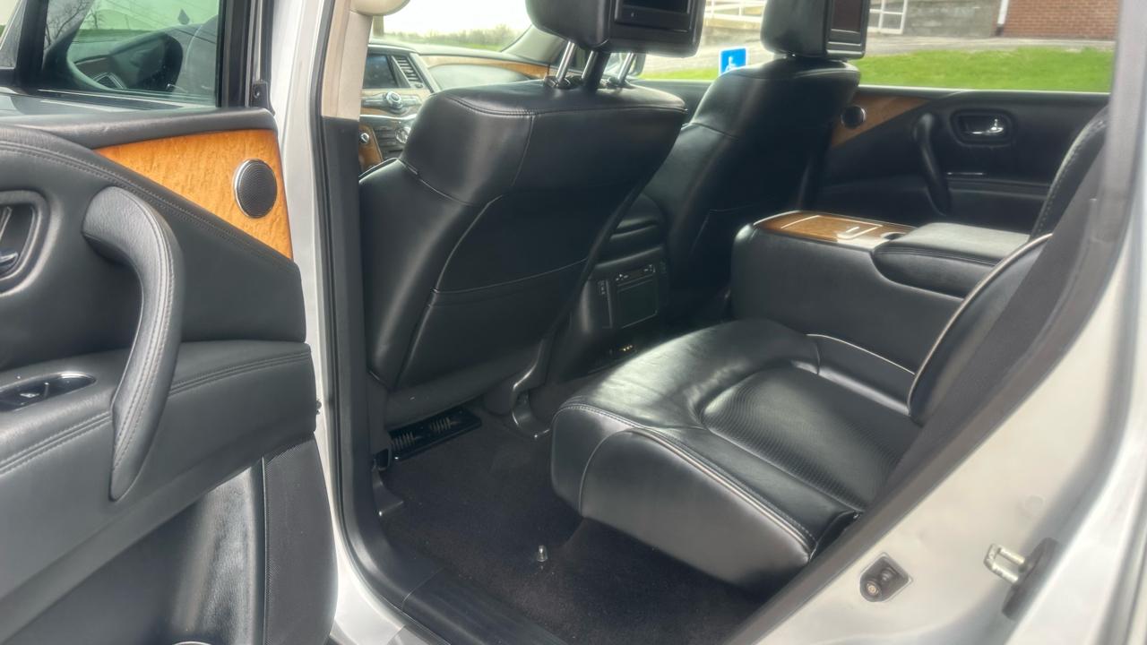 Infiniti QX56 4WD 2012