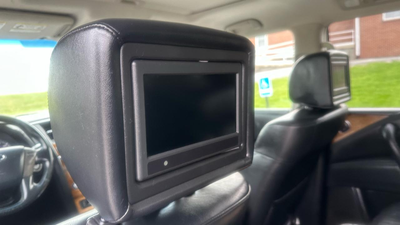 Infiniti QX56 4WD 2012