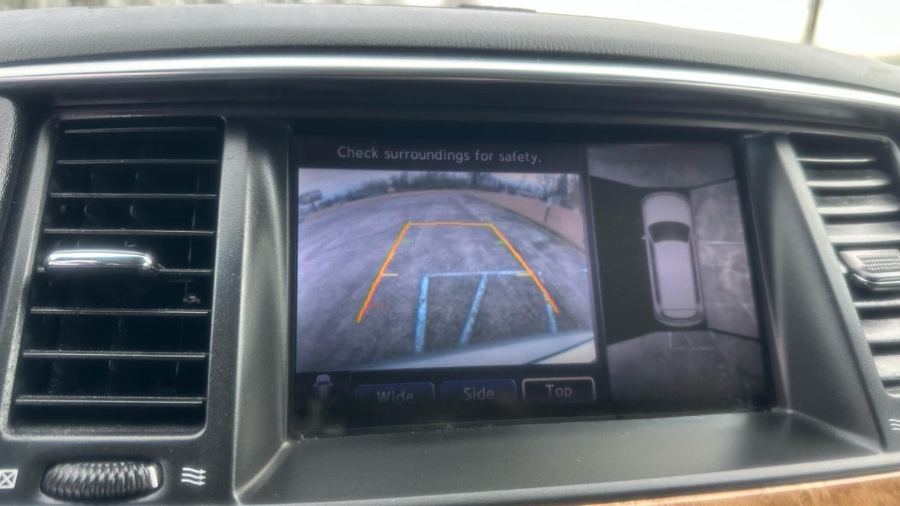 Infiniti QX56 4WD 2012