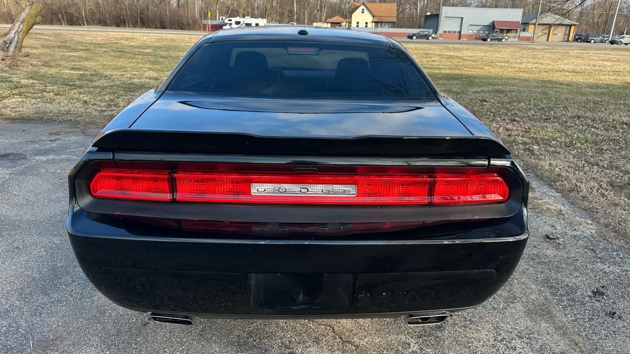 Dodge Challenger SXT 2012