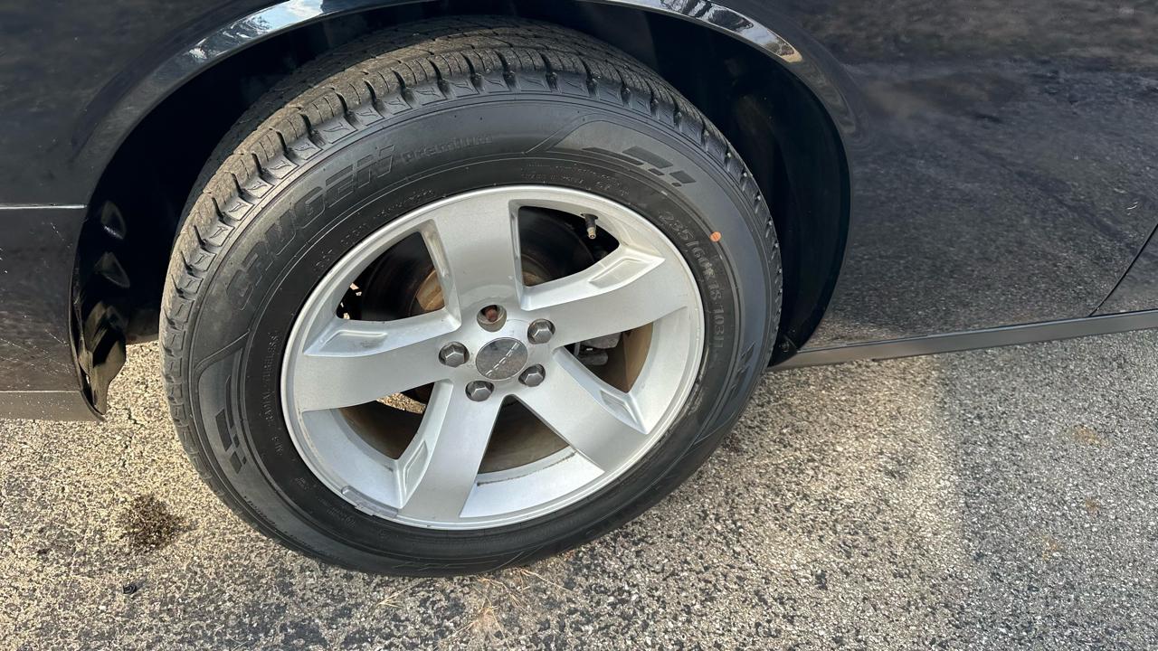 Dodge Challenger SXT 2012