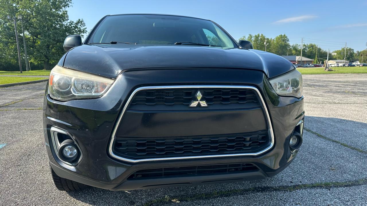 Mitsubishi Outlander Sport ES 2WD 2015