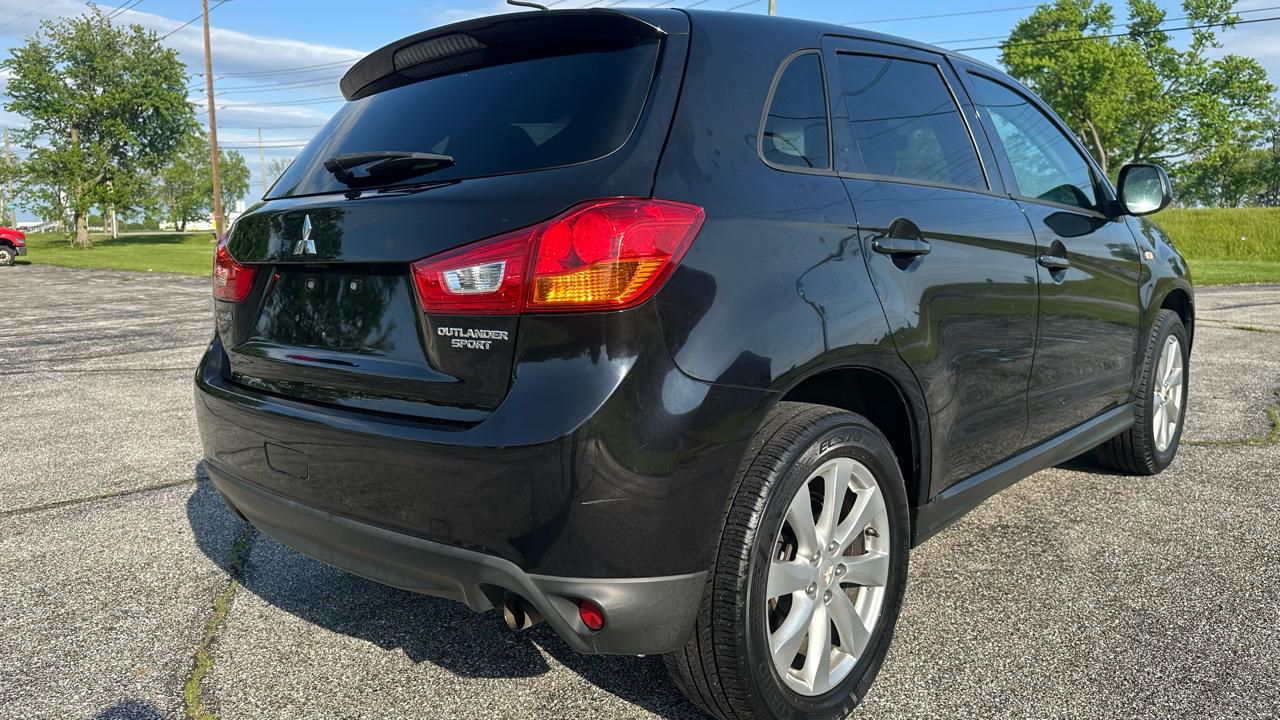 Mitsubishi Outlander Sport ES 2WD 2015