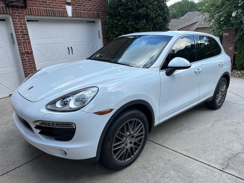 2014 Porsche Cayenne Base