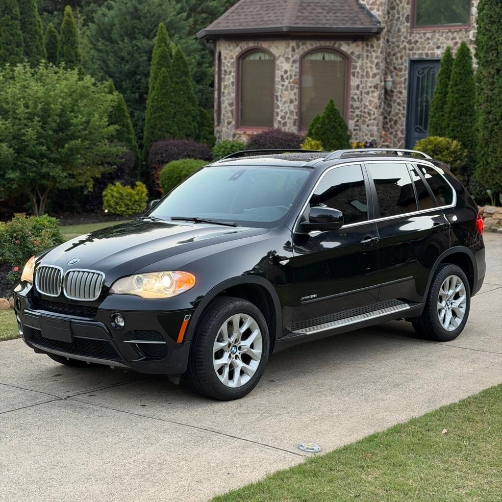 2013 BMW X5 xDrive35i Premium's photo