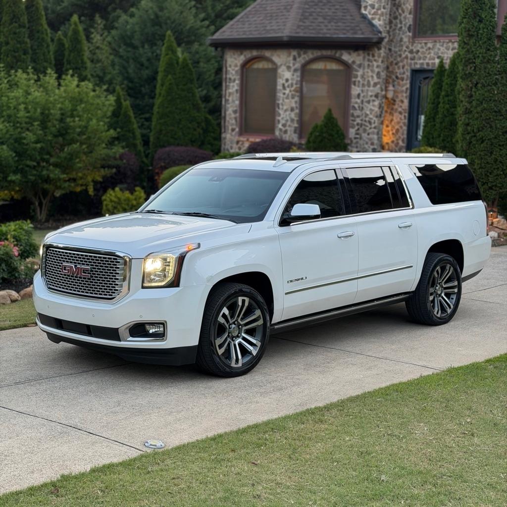 2017 GMC Yukon Denali AWD's photo