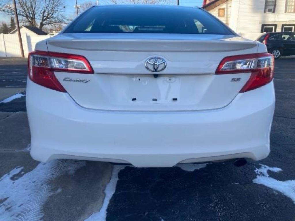 Toyota Camry SE 2013