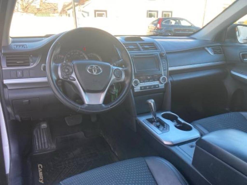 Toyota Camry SE 2013