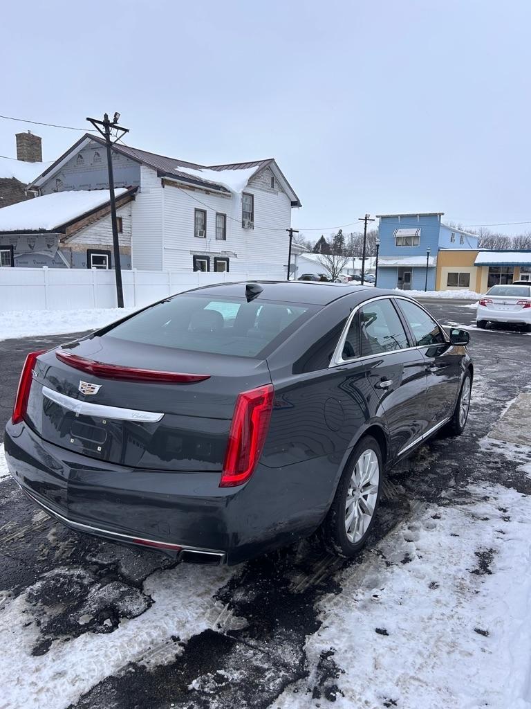 Cadillac XTS Luxury FWD 2016
