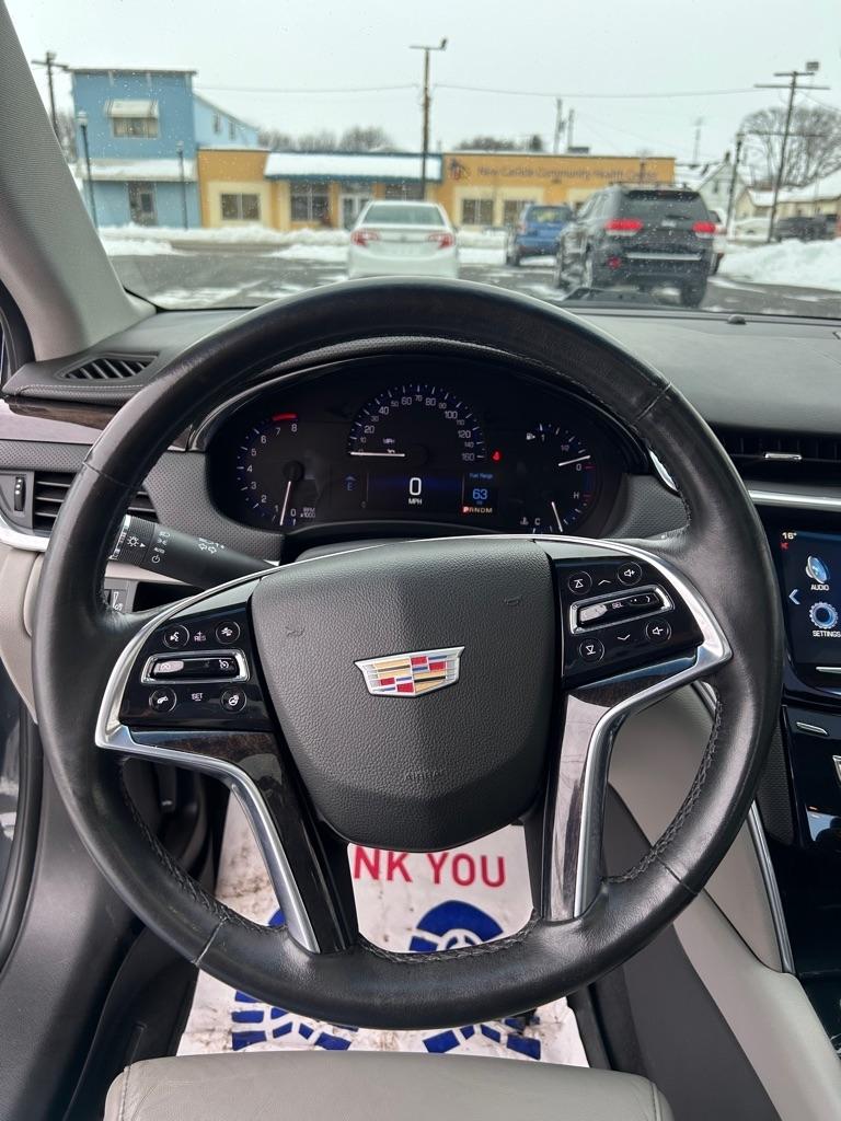 Cadillac XTS Luxury FWD 2016