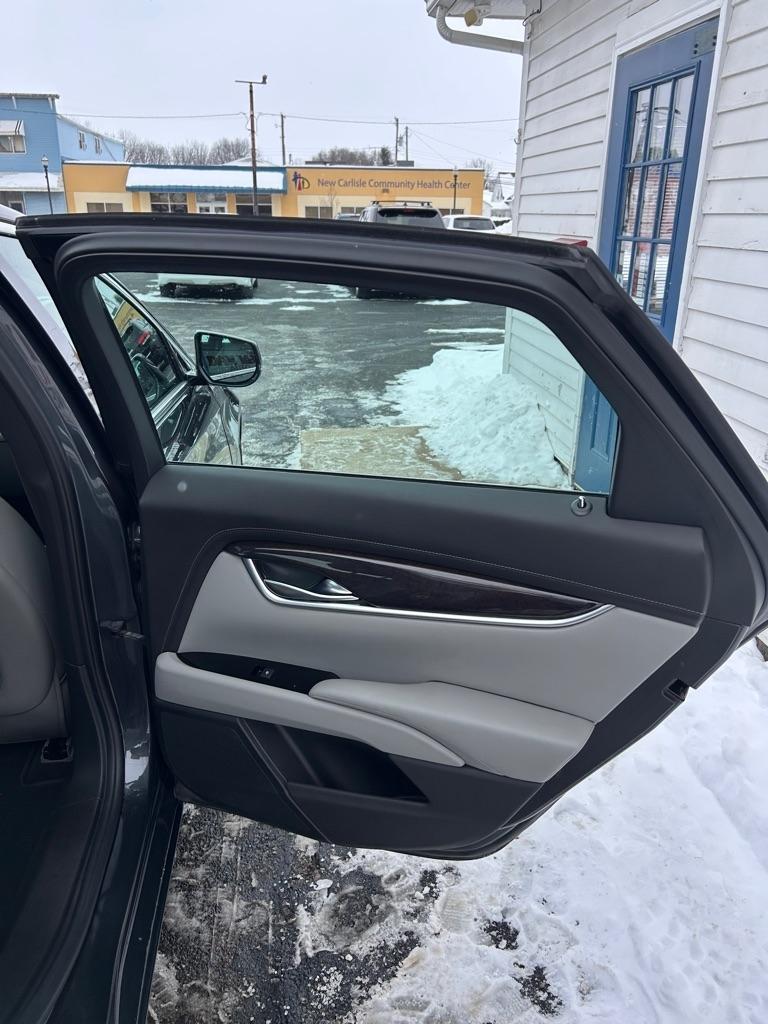 Cadillac XTS Luxury FWD 2016