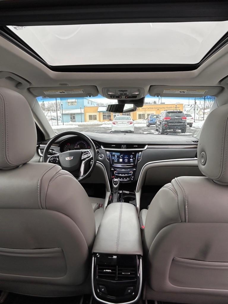 Cadillac XTS Luxury FWD 2016