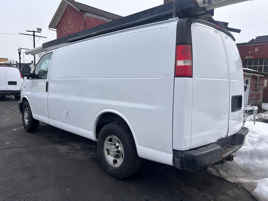 Chevrolet Express 3500 Cargo 2013