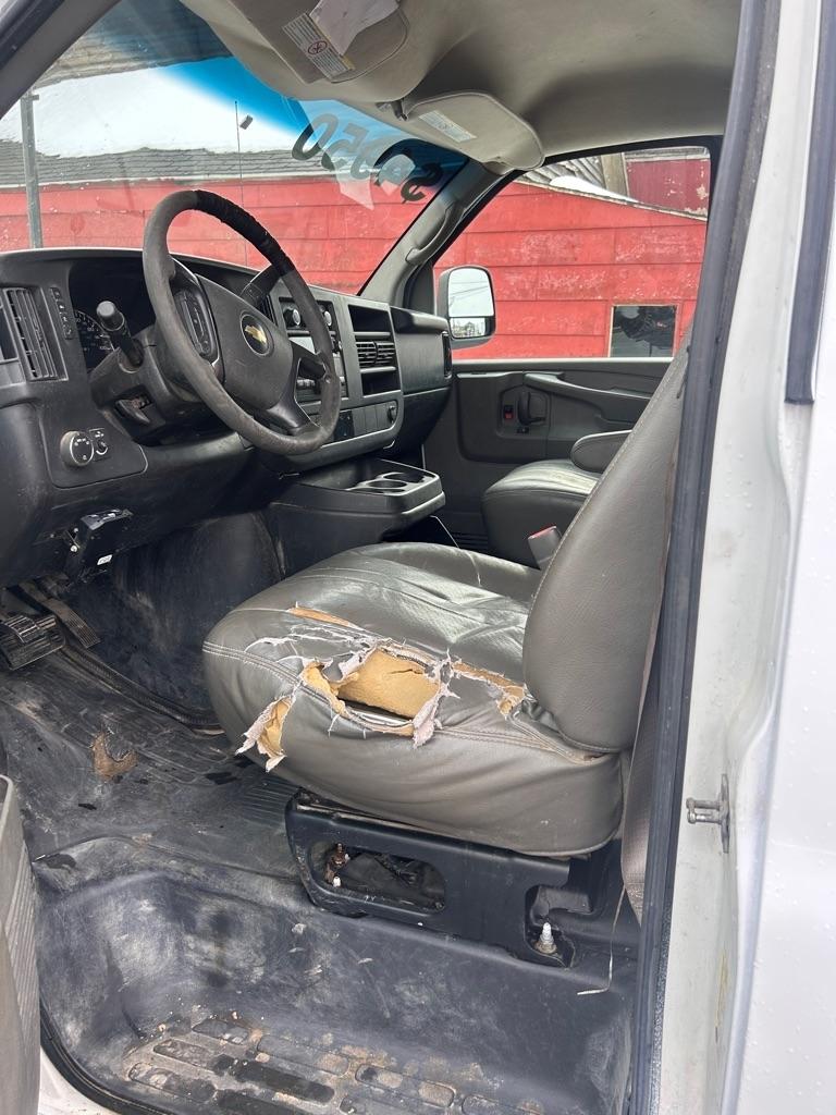 Chevrolet Express 3500 Cargo 2013