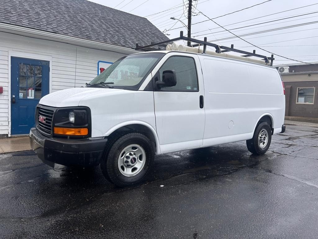 GMC Savana G2500 Cargo 2015