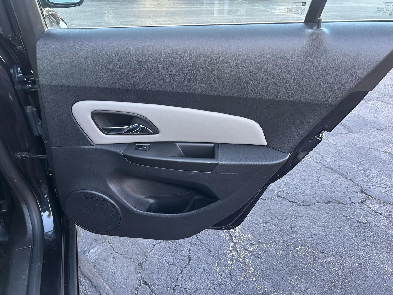 Chevrolet Cruze LS Auto 2014