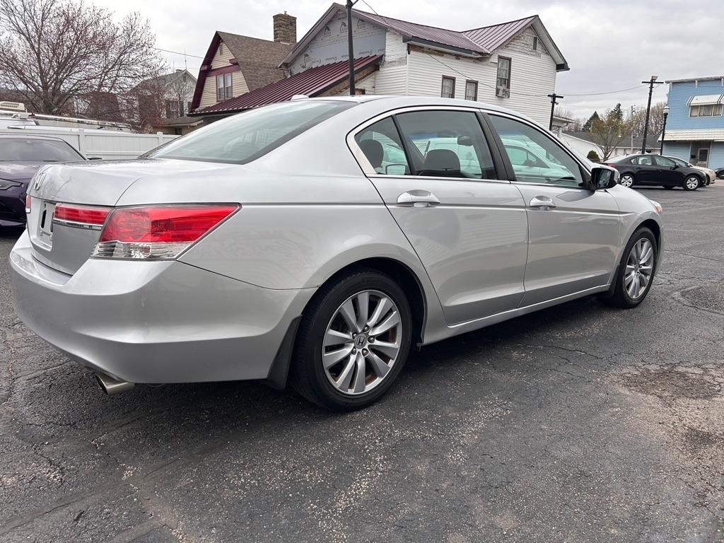 Honda Accord EX-L Sedan AT 2011