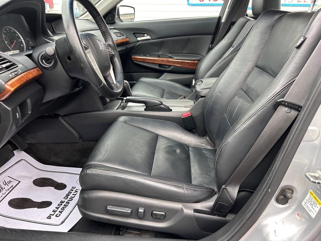 Honda Accord EX-L Sedan AT 2011