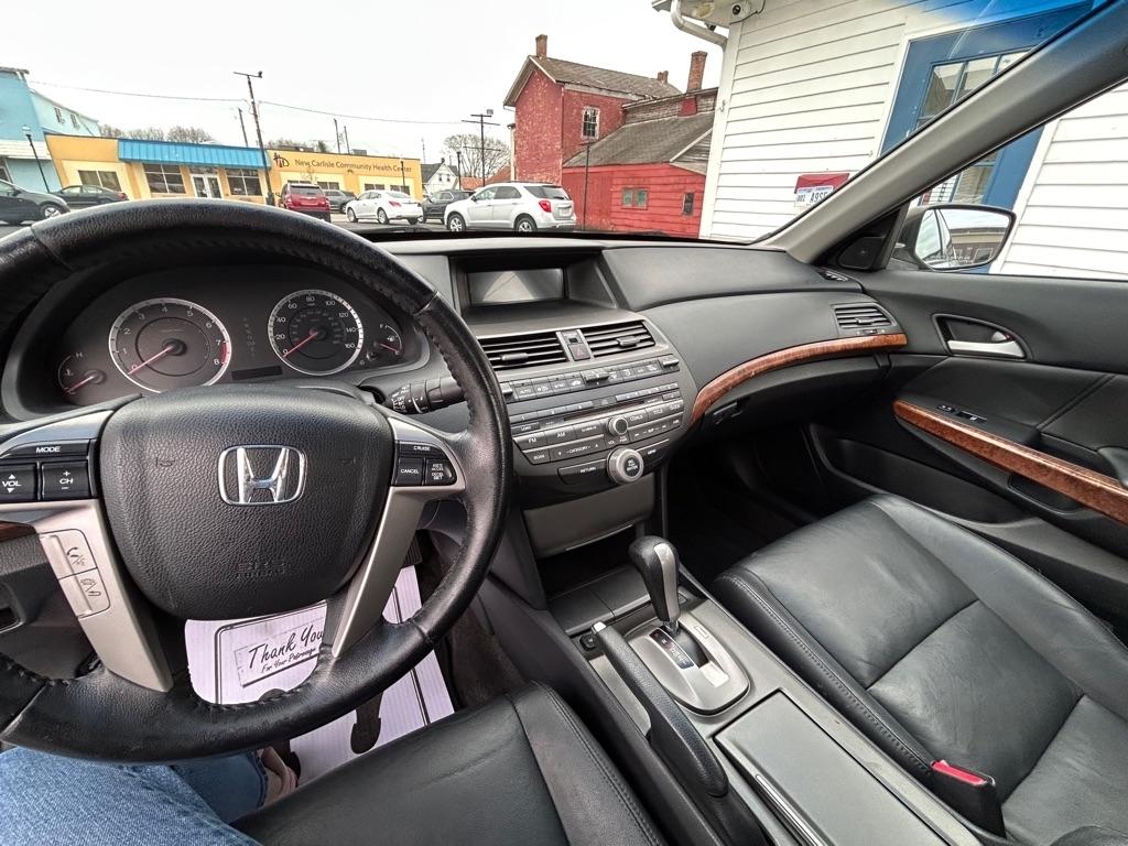 Honda Accord EX-L Sedan AT 2011