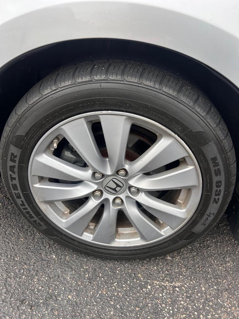 Honda Accord EX-L Sedan AT 2011