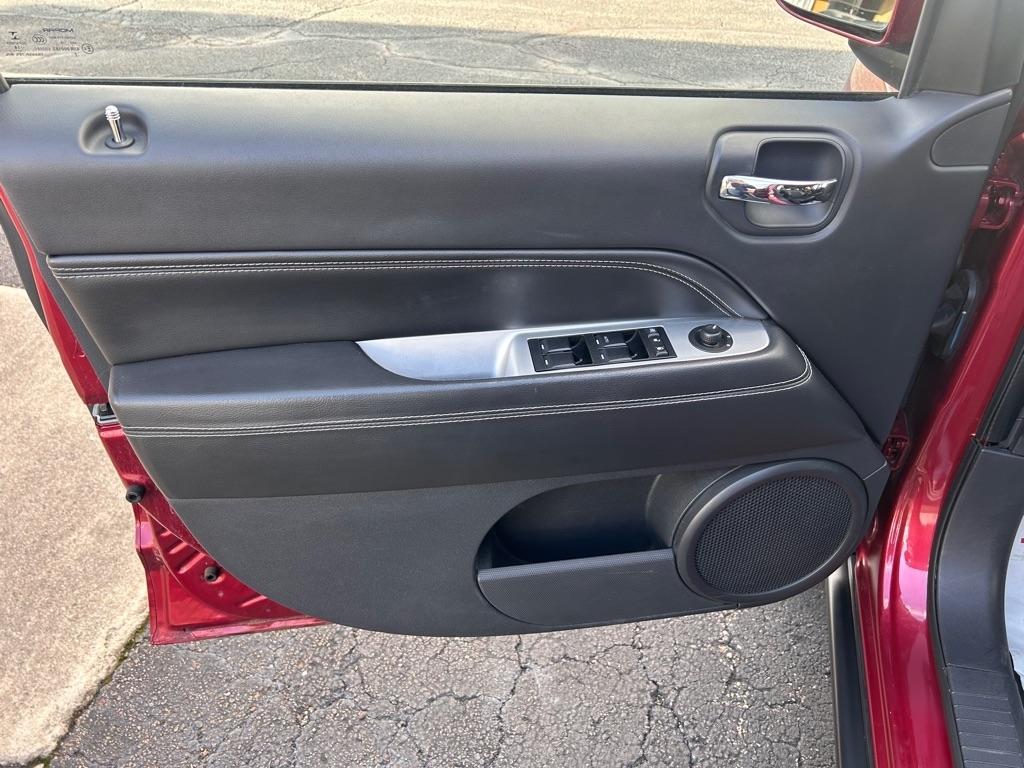 Jeep Compass Latitude FWD 2014