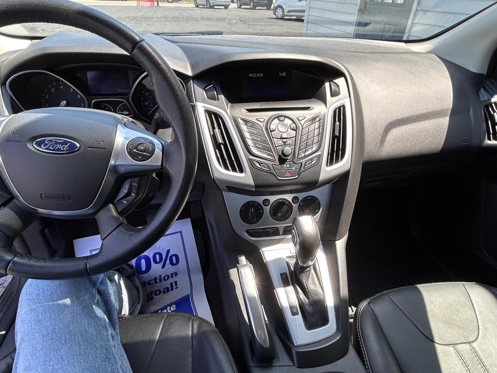 Ford Focus SE Sedan 2013