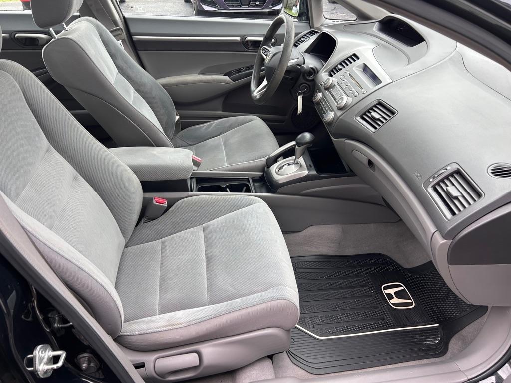 Honda Civic EX Sedan 5-Speed AT 2009