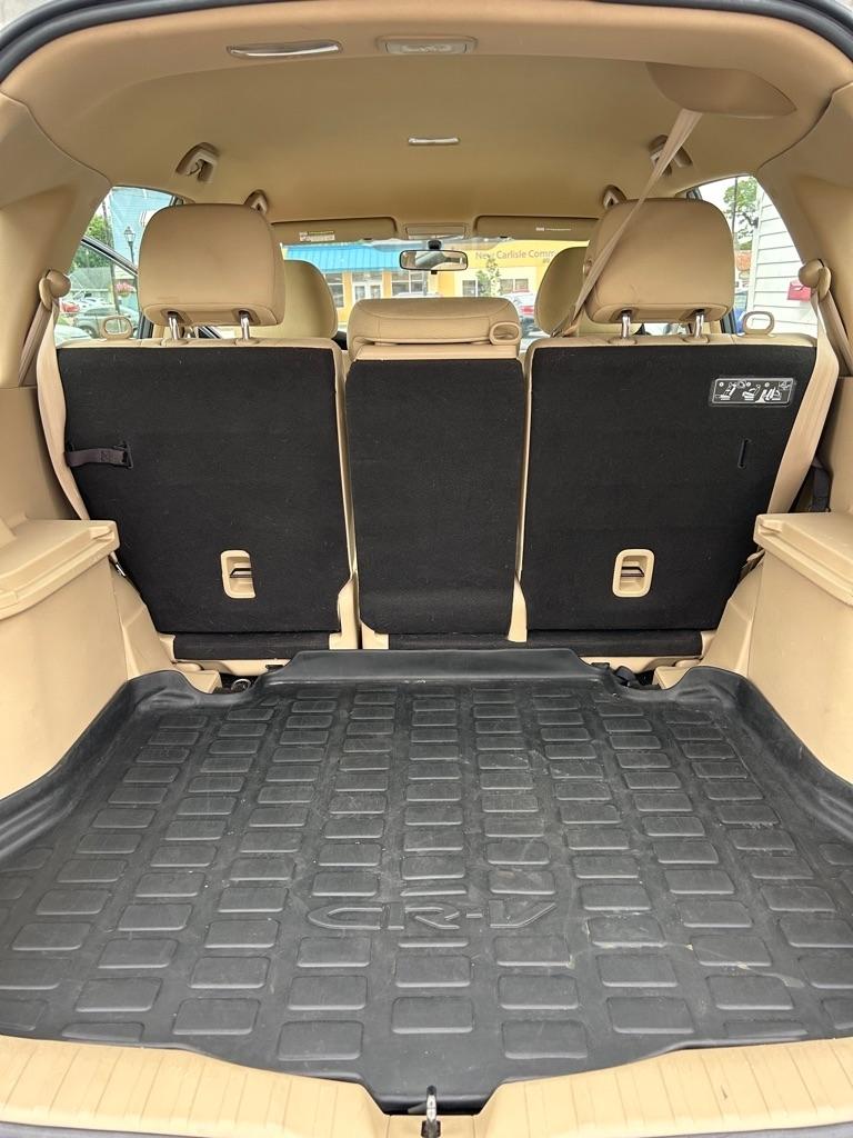 Honda CR-V LX 2WD 5-Speed AT 2011