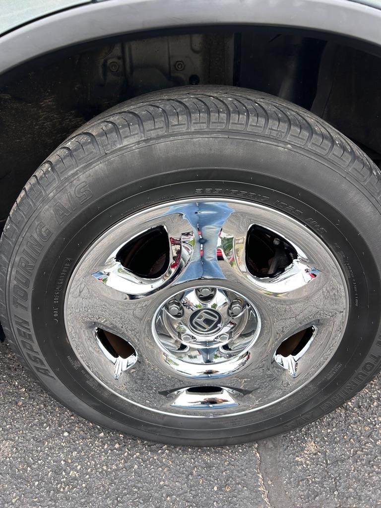 Honda CR-V LX 2WD 5-Speed AT 2011