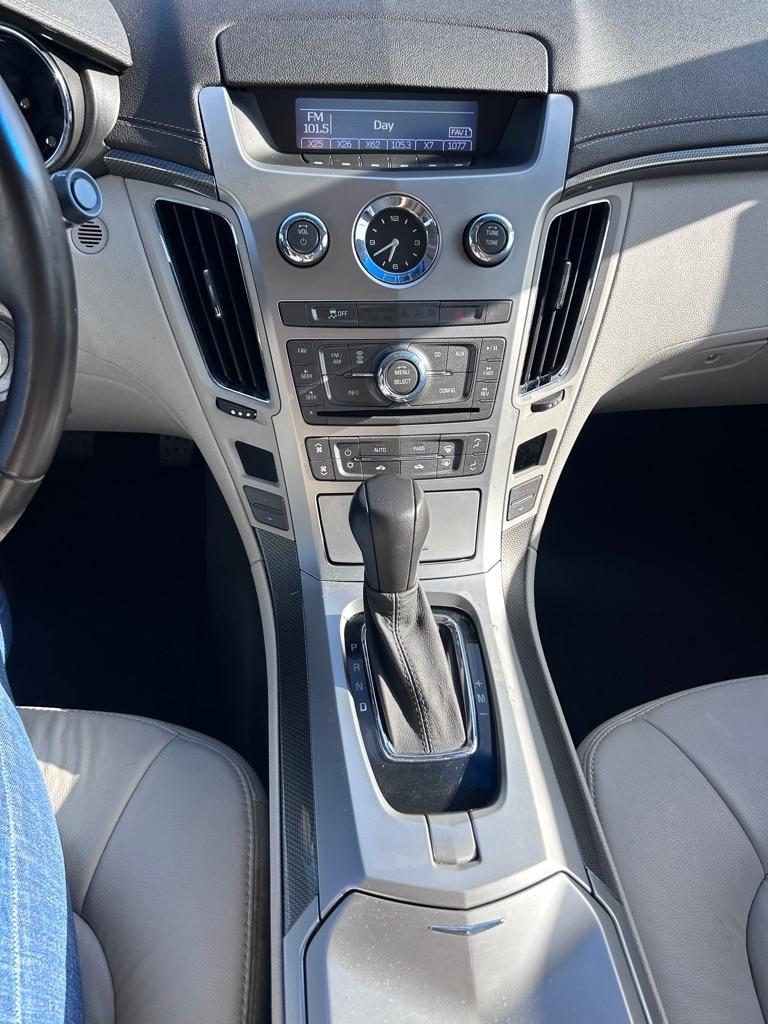 Cadillac CTS Base 2012