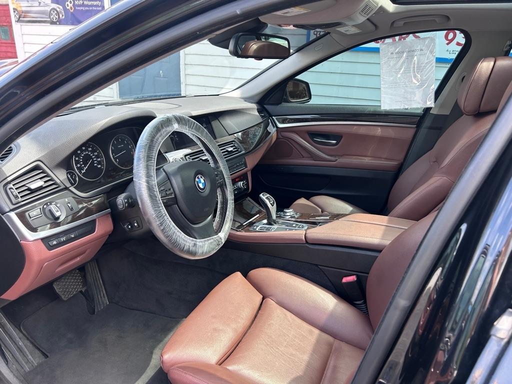BMW 5 Series  2011