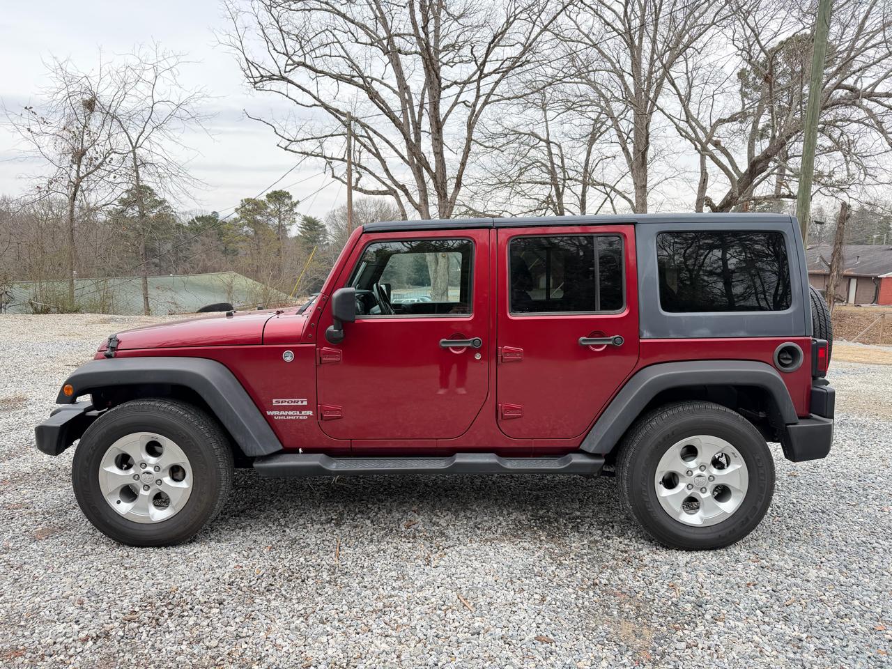 Jeep Wrangler Unlimited Sport 4WD 2013